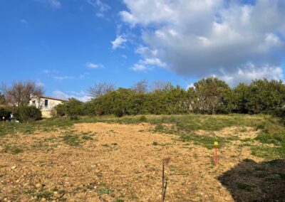 terrain à batir en exclusivité sous offre à Bellegarde    130 000€