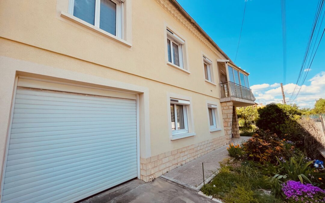 Villa en exclusivité  2 appartements  sur Manduel- 228 000 €